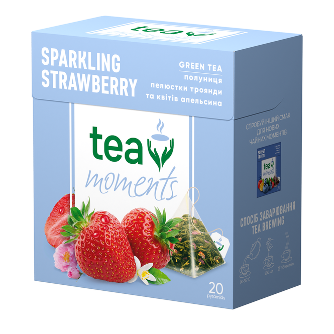 Sparkling Strawberry Pyramids 